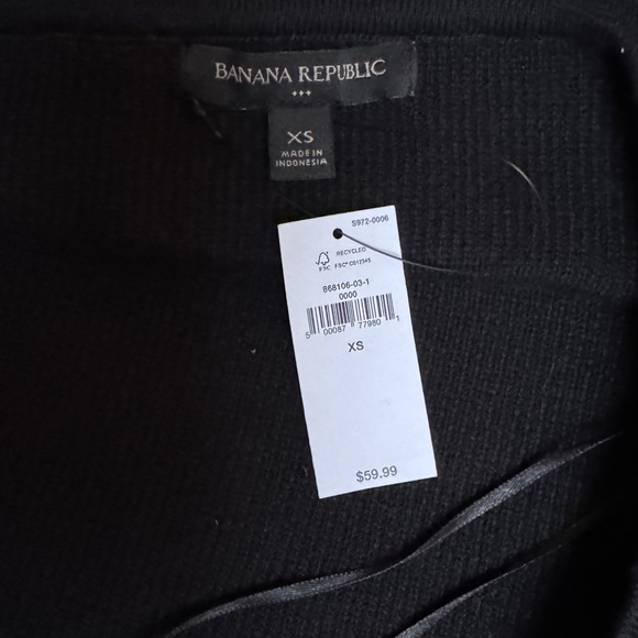 NWT Ribbed Halter Top - Picture 3 of 4